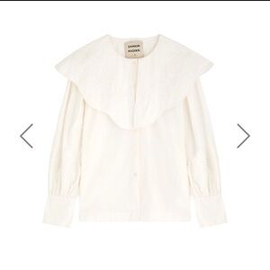 Chic White Blouse with Oversized Collar